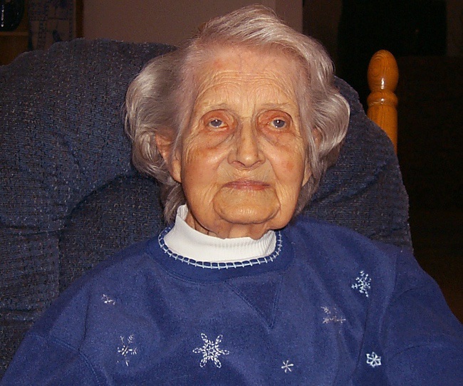 Grace Grahl, 101 years 