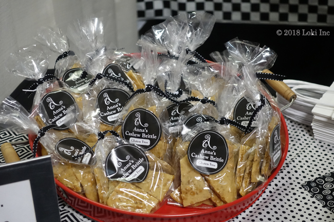 Anna's Cashew Brittle MO Kristkindl
