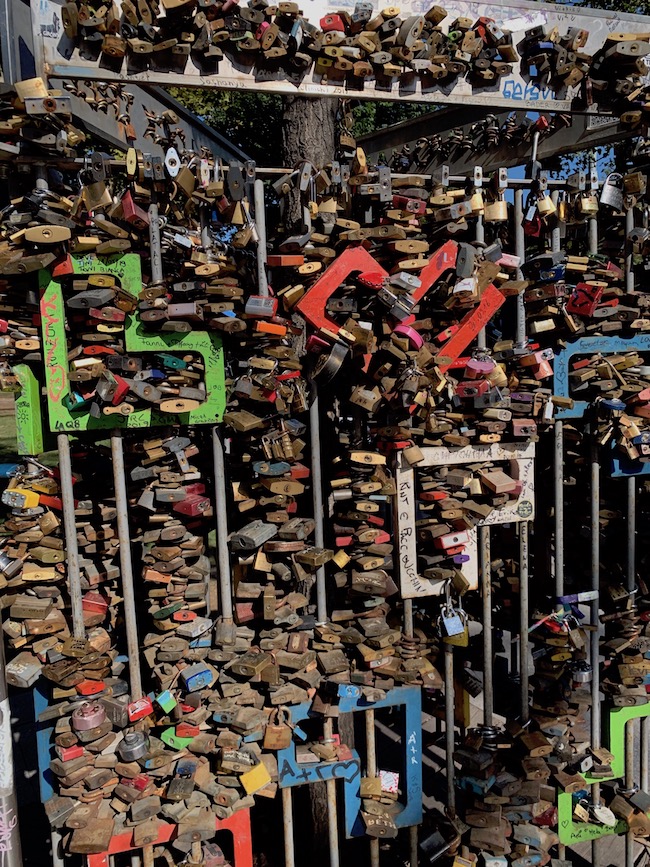 lovelocks budapest