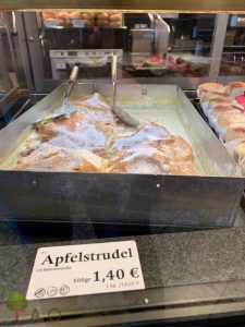 apple strudel germany bavaria