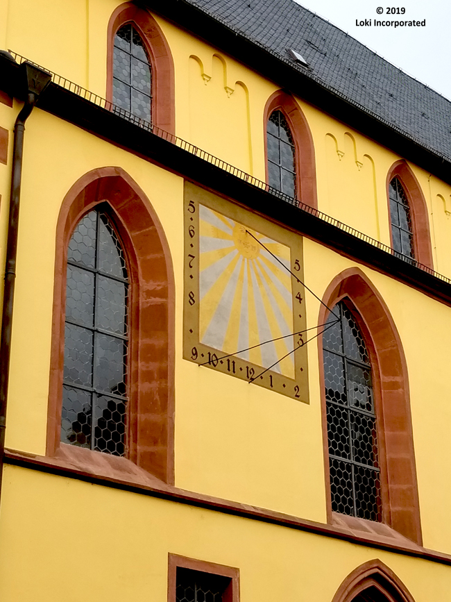 Evangelishe Stiftskirche sundial