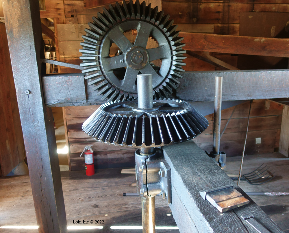 Drive gears, input steel teeth, output wooden teeth Dillard Mill