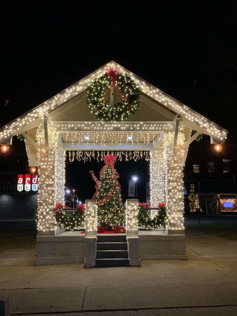 Mountain Grove band stand