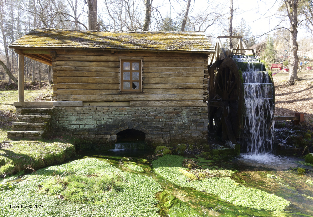 old mill house reed spring