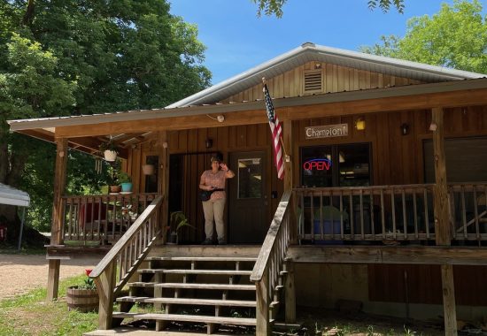A ‘Champion’ Stop at Henson Store 