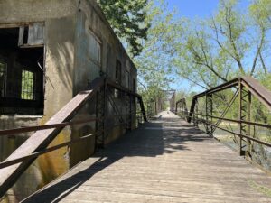 Caplinger Mills bridge powerhouse and bridge